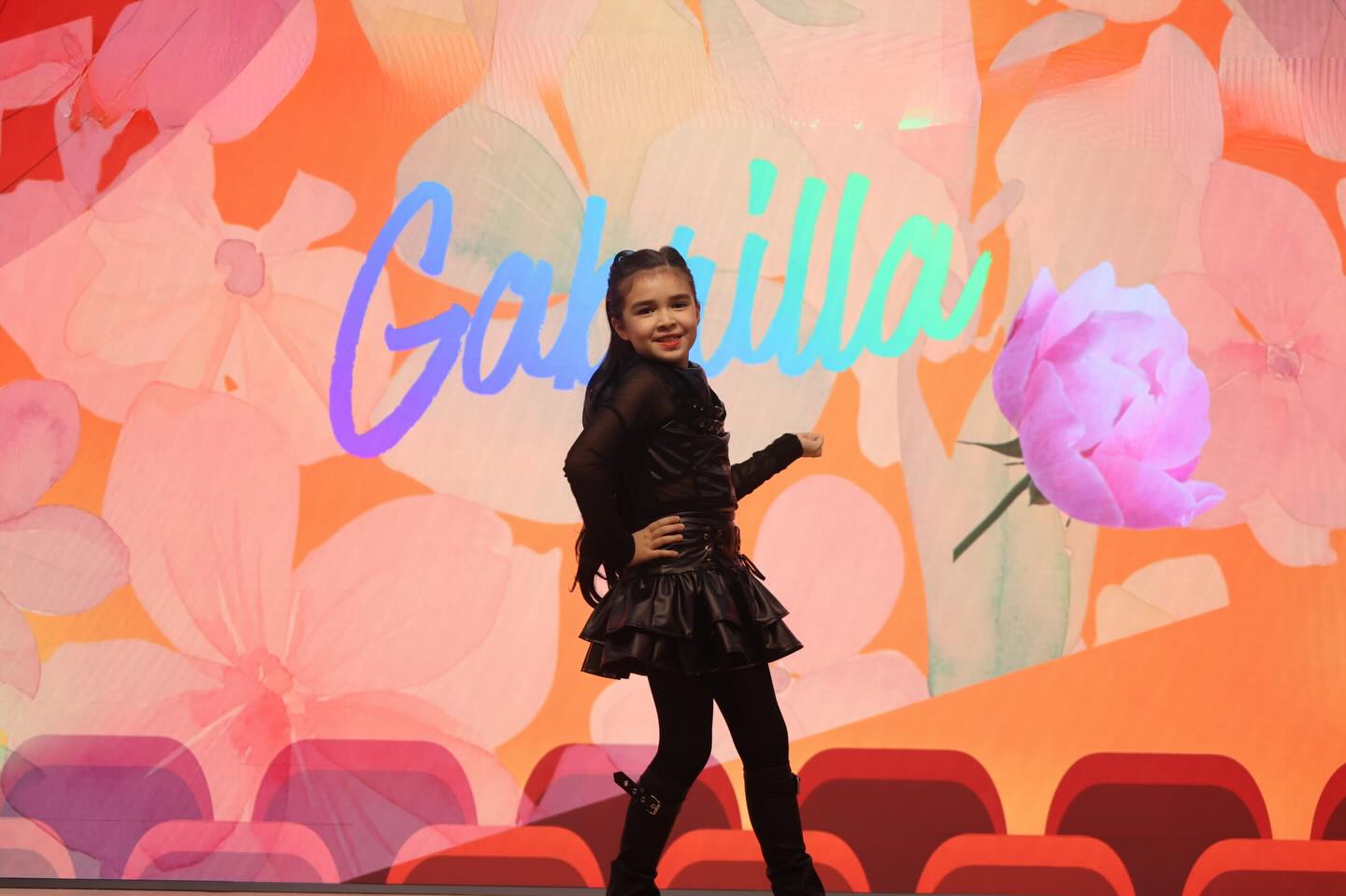 聚光燈下，同學們各展所長！